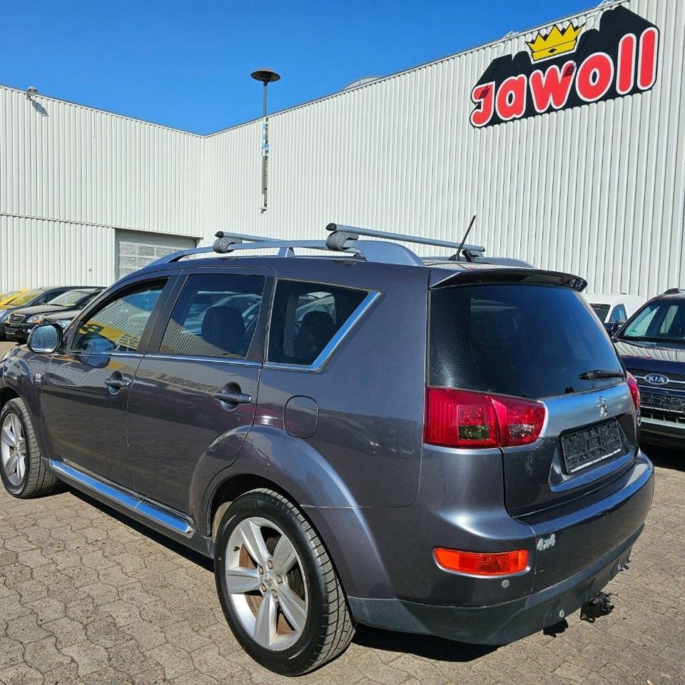 Peugeot 4007 HDI 4X4 TÜV 11.25 LEDER 7 SITZER AHK XENON in Garbsen