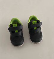 Nike Schuhe Gr. 23,5 Hessen - Bad Vilbel Vorschau
