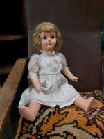 Antike große Puppe mit Kleidung älter boudoir shabby Sachsen - Krauschwitz Vorschau