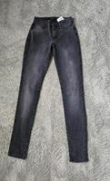 Damen Jeanshose GUESS Gr.26/32 NEU Wuppertal - Oberbarmen Vorschau