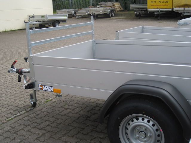 Saris Anhänger McAlu Comfort 255133 1350 1, 1350 kg,mit Hochplane in Langenhagen