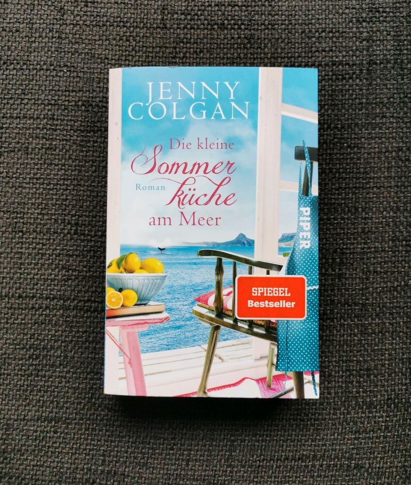 Taschenbuch DIE KLEINE SOMMERKÜCHE AM MEER von Jenny Colgan in Schmitten