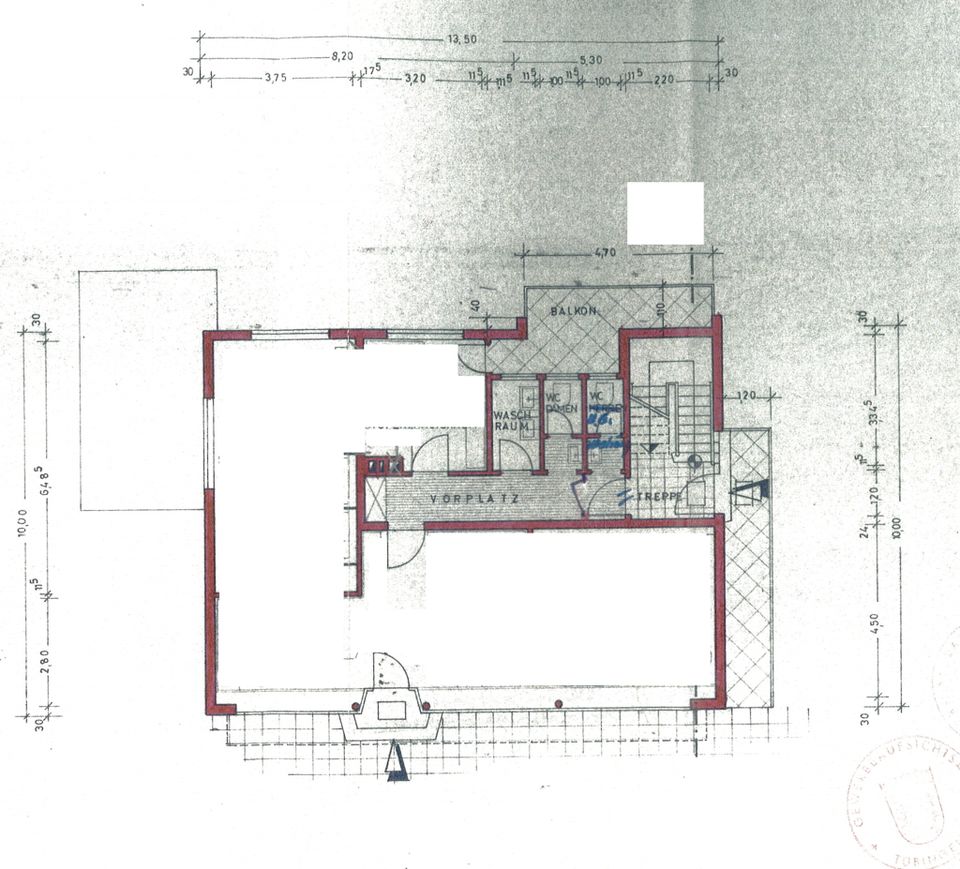 Preisgünstiges Mehrfamilienhaus mit Gewerbefläche. Vielfältige Nutzungsmöglichkeiten. in Baiersbronn