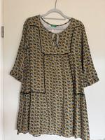 Süßes Kleid Benetton Glitzer gr s 36/38 Bayern - Immenstadt Vorschau