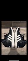 Adidas Schuhe in Größe 42 Mülheim - Köln Dünnwald Vorschau