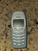 Altes Nokia Handy mit Ladekabel funktionsfähig, gebraucht Dresden - Südvorstadt-Ost Vorschau