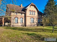 Dr. Lehner Immobilien NB -  Originelle Stadtvilla mit großem Garten am Stadtrand Mecklenburg-Vorpommern - Strasburg  Vorschau