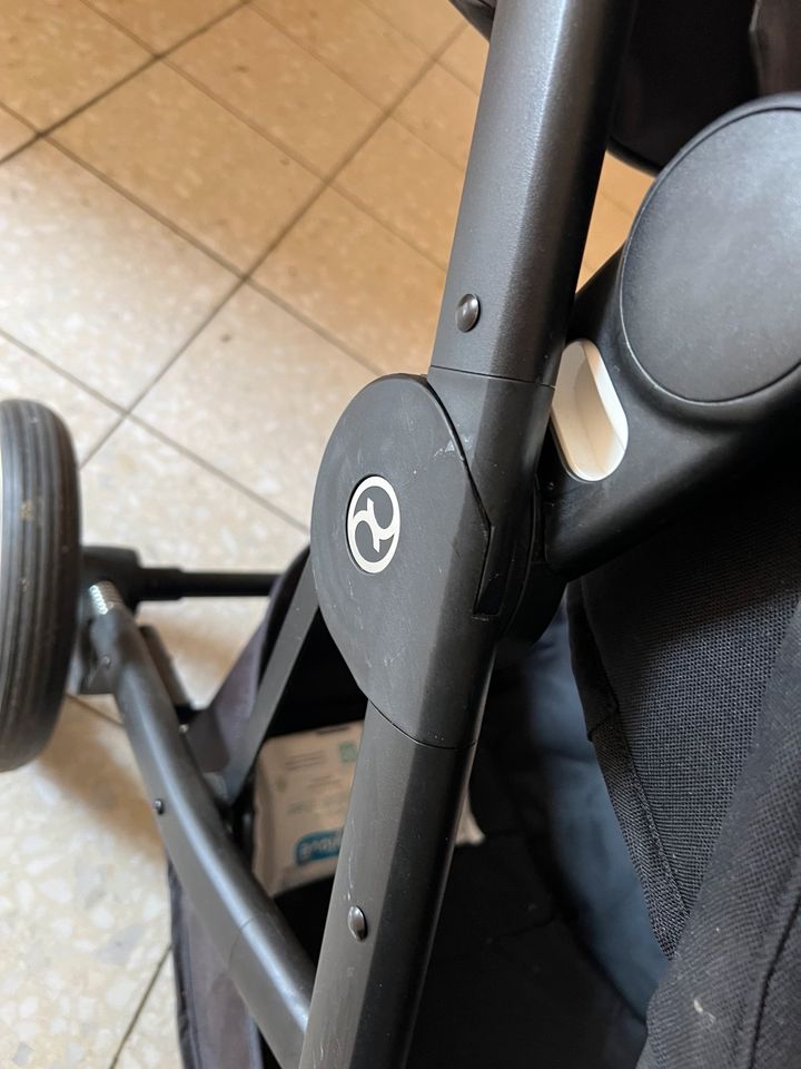 Cybex Balios S Kinderwagen in Berlin