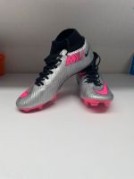Nike Fußball Schuhe pink und Silber Größe 39 Nordrhein-Westfalen - Bergkamen Vorschau
