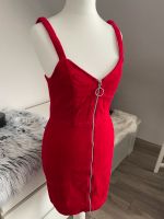 Kleid Latzkleid Cord rot von H&M Größe 34 Saarbrücken-West - Gersweiler Vorschau