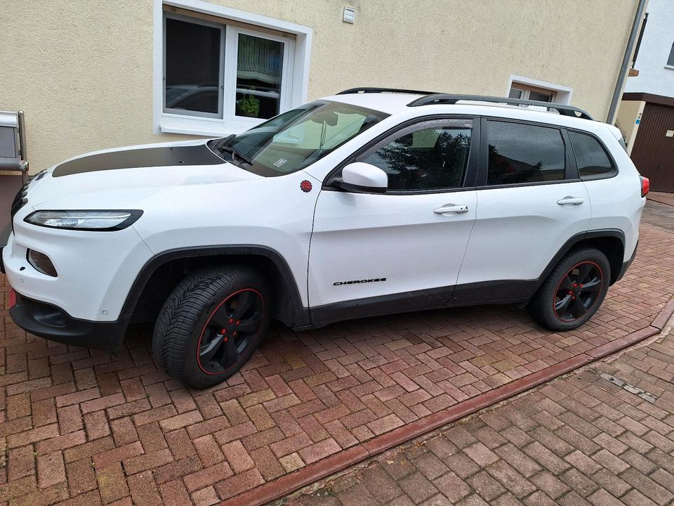 Jeep cherokee in Alzey