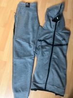 Nike Trainingsanzug ” Tech Fleece" grau Köln - Köln Dellbrück Vorschau