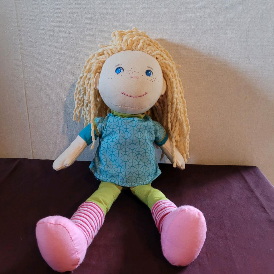 Haba Puppe Annie 34 cm in Langenselbold