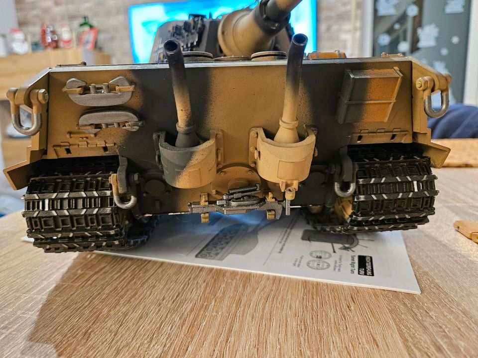 1/16 RC Panzer Königstiger Tiger II Tarn BB Rauch Torro Profi Edi in Bedburg