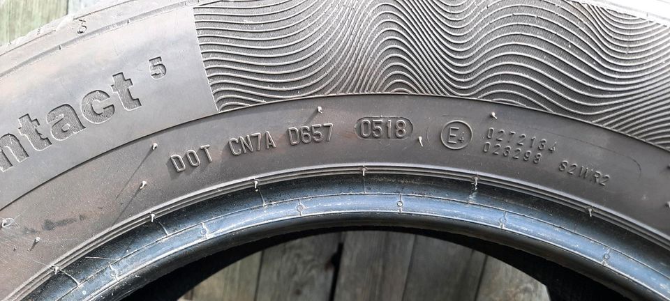 2x Sommerreifen 235/55R17 103W Continental DOT0518 5,5-6,2mm in Pronstorf