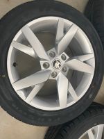 Originale Skoda Octavia 5E3 MK4 A8 Winterreifen Räder 205/55 R17 Rheinland-Pfalz - Oberhonnefeld-Gierend Vorschau