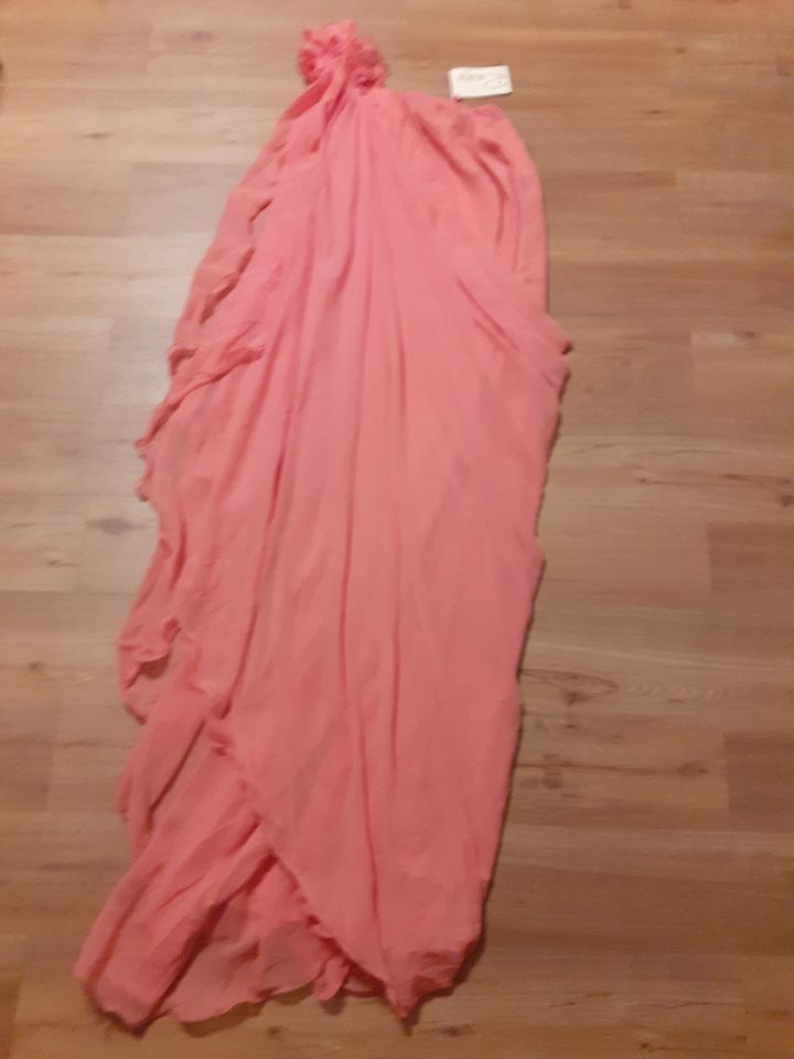 Designer Kleid Ballkleid Koralle Abendkleid lang Größe L XL 40 42 in Kiel
