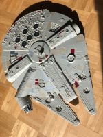 Millennium Falcon - kein Lego Bayern - Lenggries Vorschau