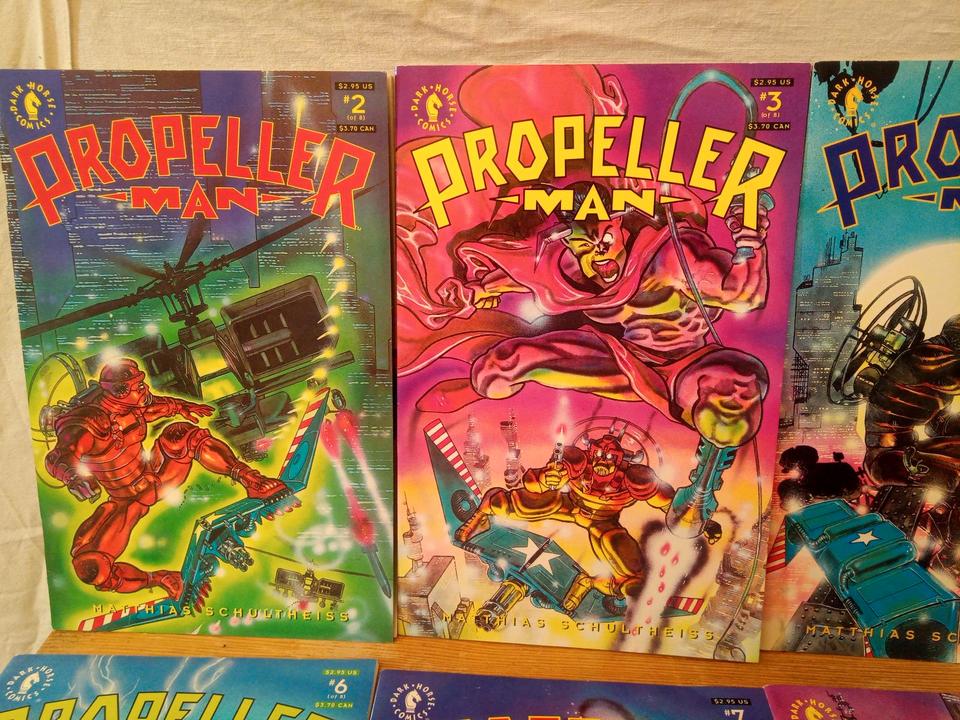 Matthias Schultheiss Propeller Man Dark horse USA Englisch in Hilchenbach
