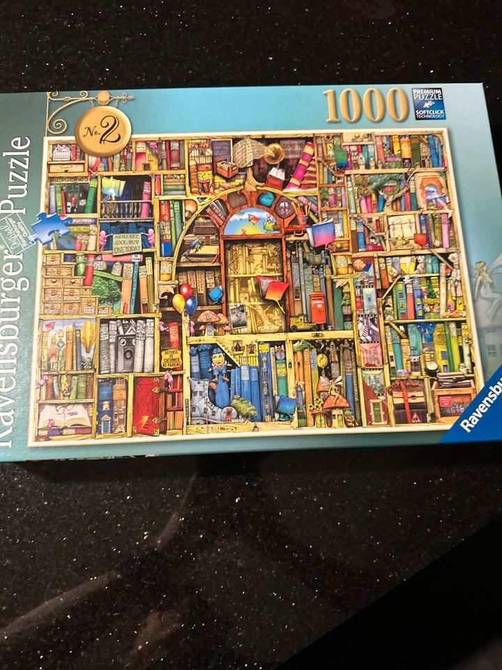 Ravensburger Puzzle Magisches Bücherregal in Schermbeck