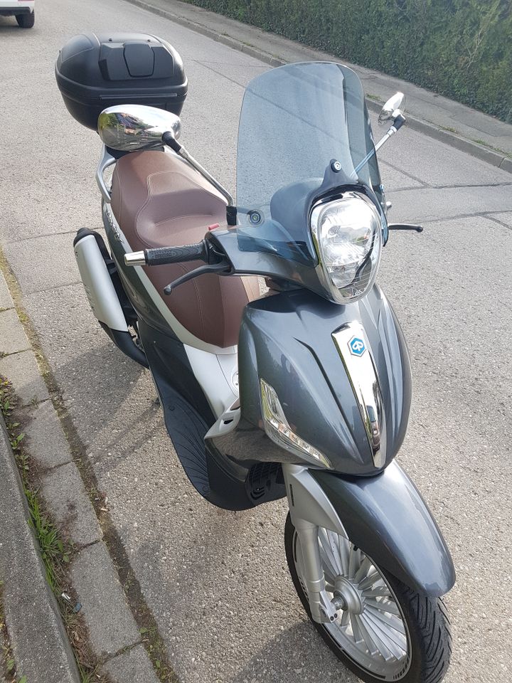 Piaggio Beverly 300 in Gauting