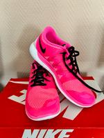 Nike free 5.0- Größe 40- wie neu Brandenburg - Luckau Vorschau