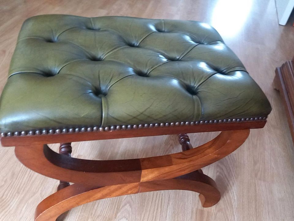 Chesterfield Regency Fußhocker in Berlin