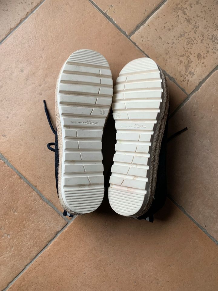 Sneaker mit Bastsohle Schuhe Tom Tailor Gr. 39 in Diera-Zehren