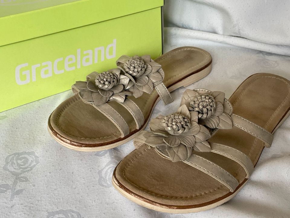 Sandalette Pantolette mit Blüten Ibiza Style Gr. 42 Graceland in Essen