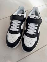 Sneaker Turnschuhe Lico schwarz weiß 36 Bayern - Bärnau Vorschau
