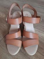 Sandalen mit Keilabsatz von Office London Gr. 38 echt Leder neu Bayern - Baar-Ebenhausen Vorschau