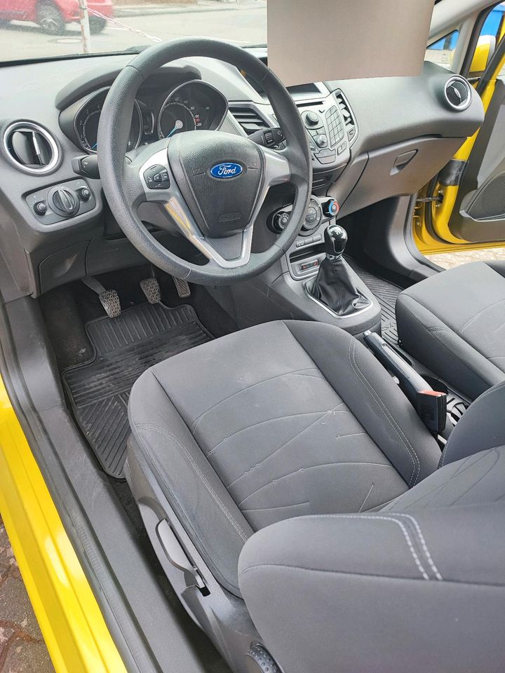 Ford Fiesta 1,0 SYNC EDITION ,80PS, 95TKM,Klima,Sitzh.,Alu TOP !! in Zweibrücken