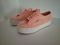 Superga Tennisschuhe Sneaker Plateau 41 peach weiß Berlin - Wilmersdorf Vorschau