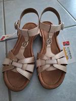 NEU  Sandalen Puccetti  Gr  38  beige Hessen - Hungen Vorschau