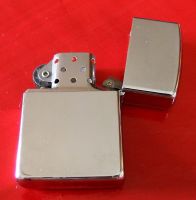 Feuerzeug-Klassiker ZIPPO Mod. 250 Chrome - neu/unbenutzt München - Ludwigsvorstadt-Isarvorstadt Vorschau