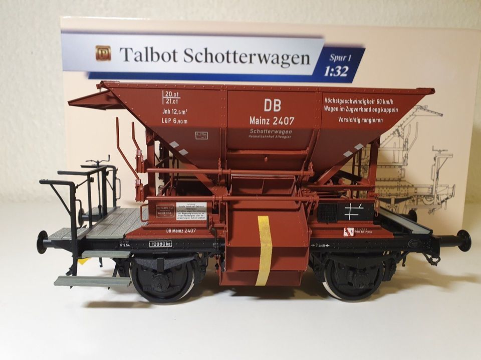 KM1 Spur 1, 2066332 Beschr. C Talbot-Schotterwagen DB Ep.IIIa in Cremlingen