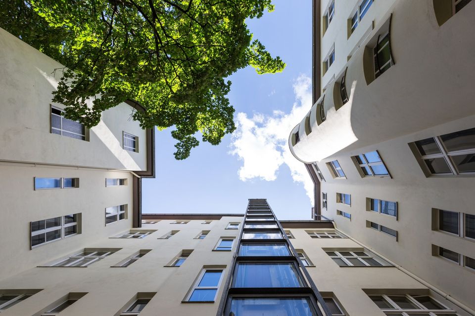 Dachgeschosswohnung, Erstbezug mit Südterrasse in Berlin