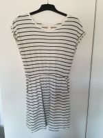 Kleid Sommerkleid gestreift weiß / schwarz Gr. S Seitentaschen Nordrhein-Westfalen - Köln Vogelsang Vorschau