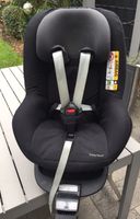 Kindersitz Maxi Cosi 2way Pearl mit 2wayFix Station Nordrhein-Westfalen - Neuss Vorschau