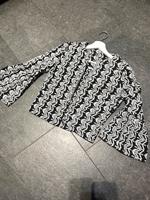 Schicke Jacke / Blazer mit Trompetenärmeln Bayern - Schongau Vorschau