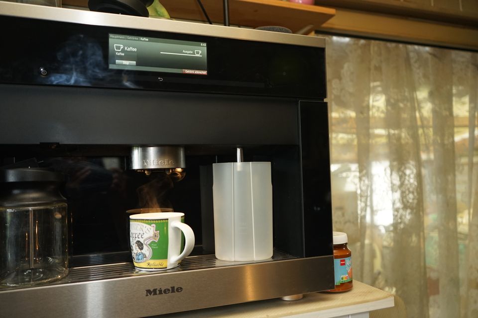 Miele CVA 6800 Kaffeevollautomat Einbaugerät in Engelschoff