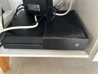 Xbox One inkl 2 Controller, Fernbedienung und 10 Spielen Nordrhein-Westfalen - Hürth Vorschau