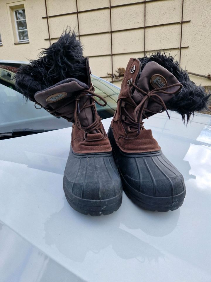 Stiefel/ Boots waterproof mit warmen Innenschuh in Freiberg