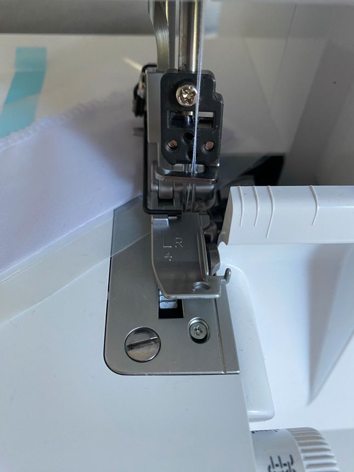 Brother Model M343D Overlock Nähmaschine Neu in Niederbreitbach