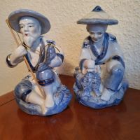 Chinesische Porzellan Figur, 70er Jahre, weiß/ blau/gold, Kennze Nordrhein-Westfalen - Altena Vorschau