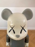 KAWS Mickey Companion Bearbrick, 1000%, Grey, 2002 München - Altstadt-Lehel Vorschau