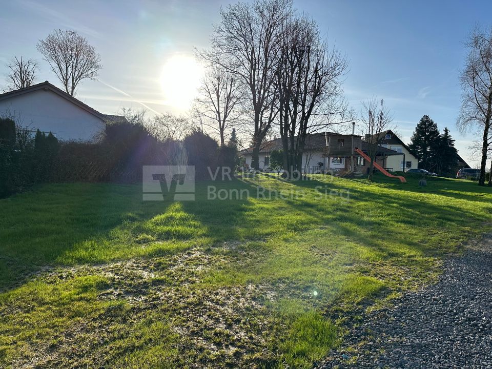 Baugrundstück mit bestehender Baugenehmigung in toller Familienlage von Krahwinkel in Lohmar