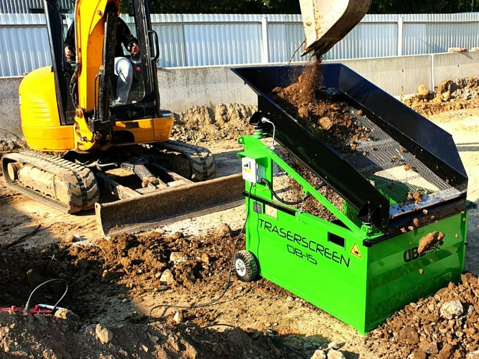 Mini Siebanlage mieten Traserscreen DB-15  | Flachdecksieb in Eggenfelden