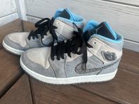 Nike Air Jordan 1 Mind Crater Grey Bayern - Heroldsbach Vorschau