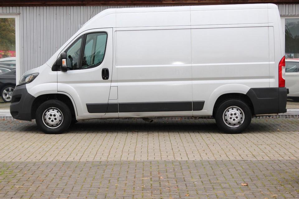 Peugeot Boxer Kasten L2H2 Pro BlueHDi 130+Klima+Tempomat in Berlin